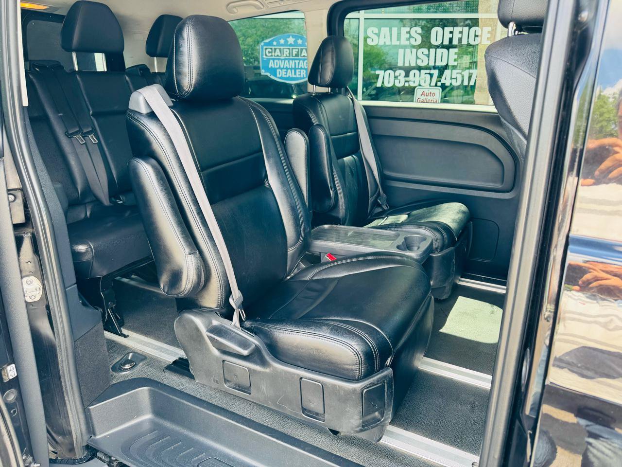 Used 2017 Mercedes-Benz Metris Passenger image 22