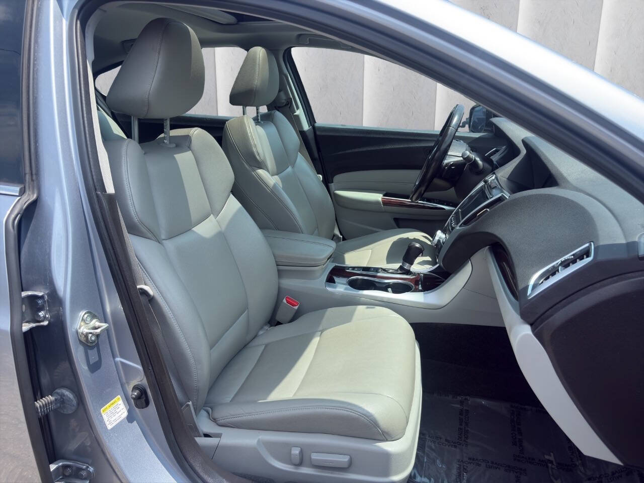 Used 2016 Acura TLX FWD image 15