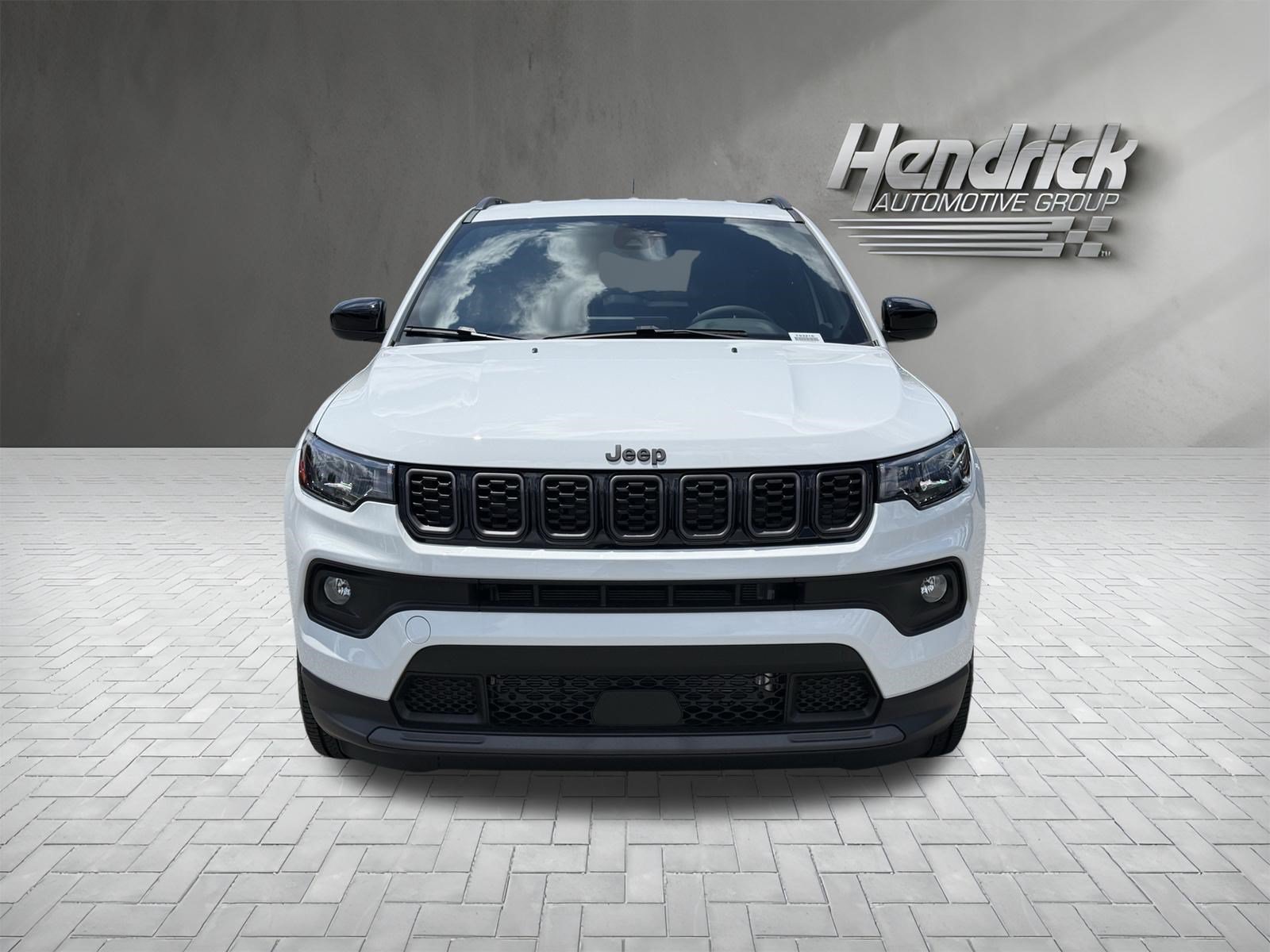 New 2026 Jeep Compass Latitude AWD/4WD image 3