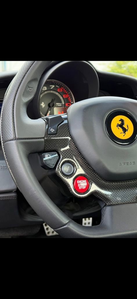 Used 2019 Ferrari 488 Spider RWD image 14