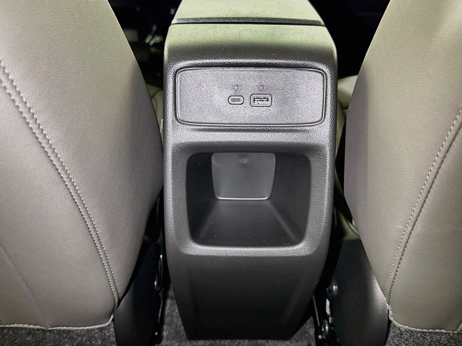 New 2026 Chevrolet Trax ACTIV w/ Driver Confidence Package FWD image 13