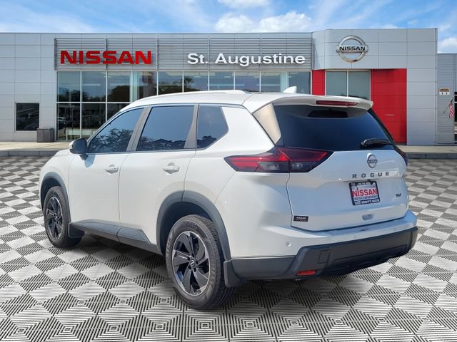 Certified 2024 Nissan Rogue SV w/ SV Premium Package FWD image 4