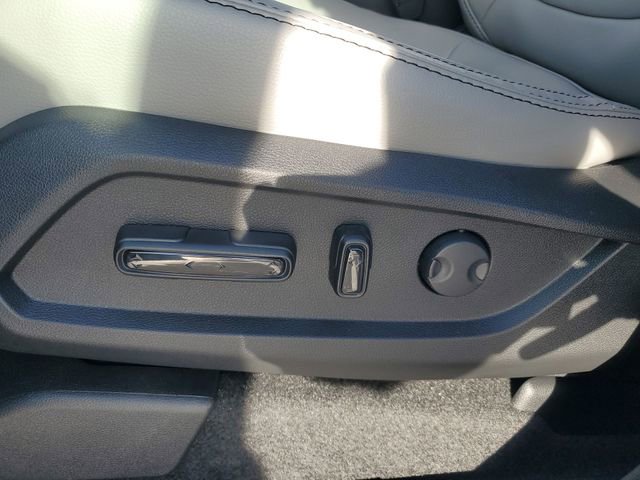 New 2025 Honda Pilot Touring image 40