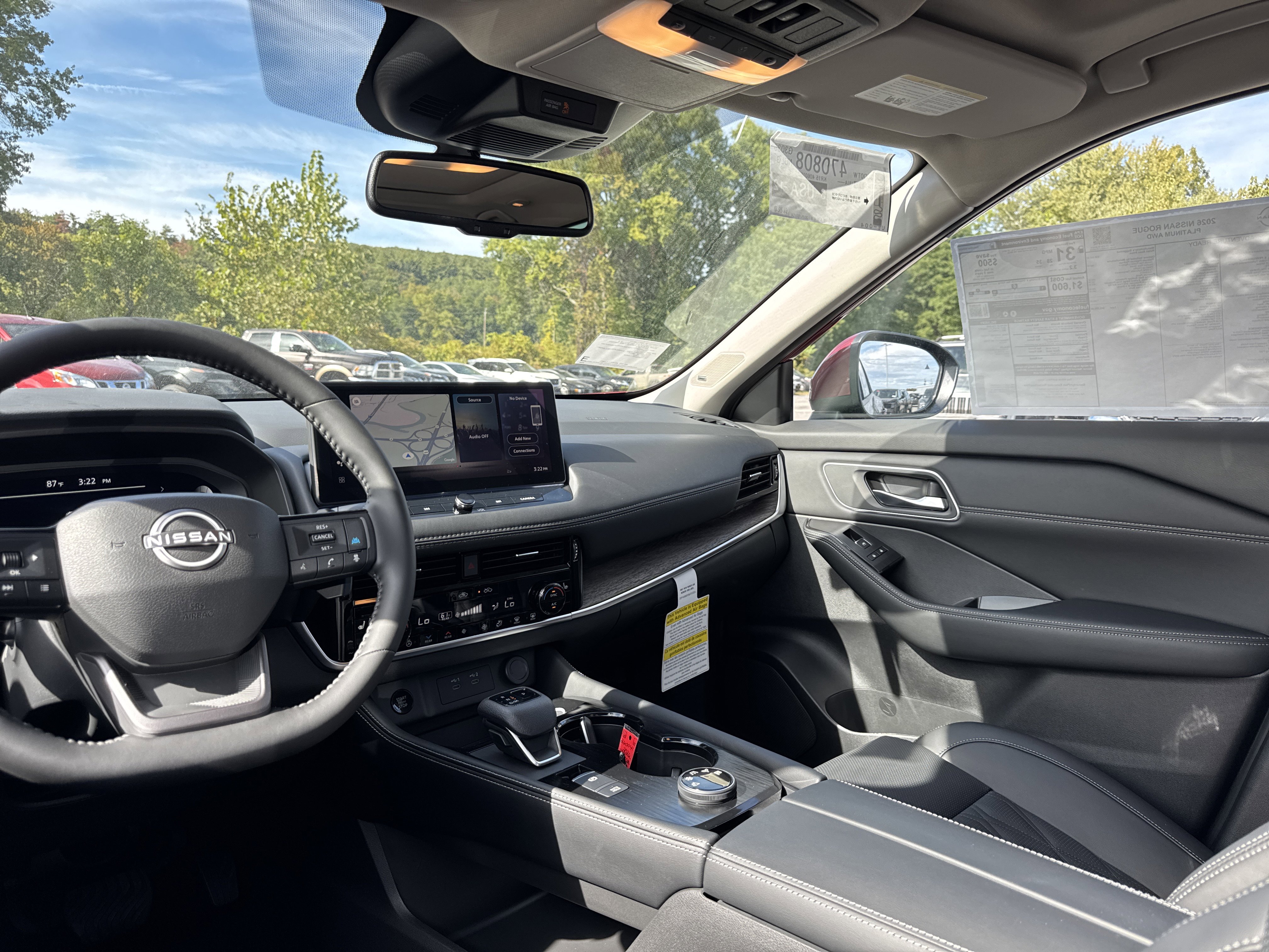 New 2026 Nissan Rogue Platinum image 14