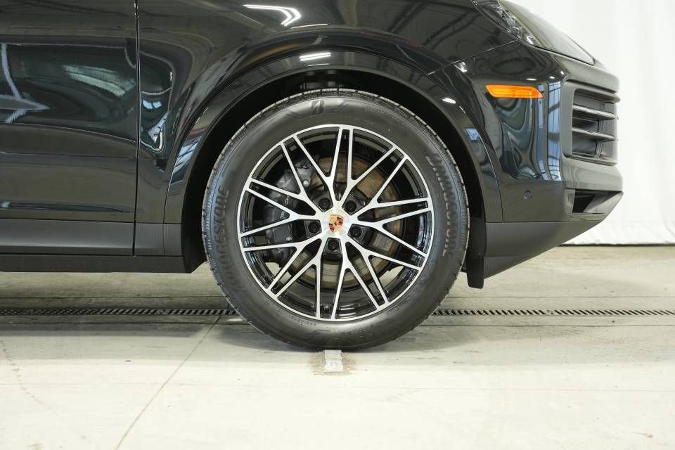 New 2026 Porsche Cayenne image 41