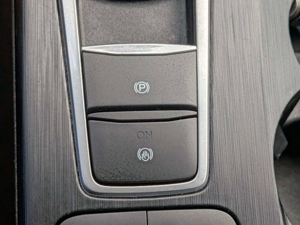 Used 2023 Ford Escape ST-Line w/ Cold Weather Package image 22