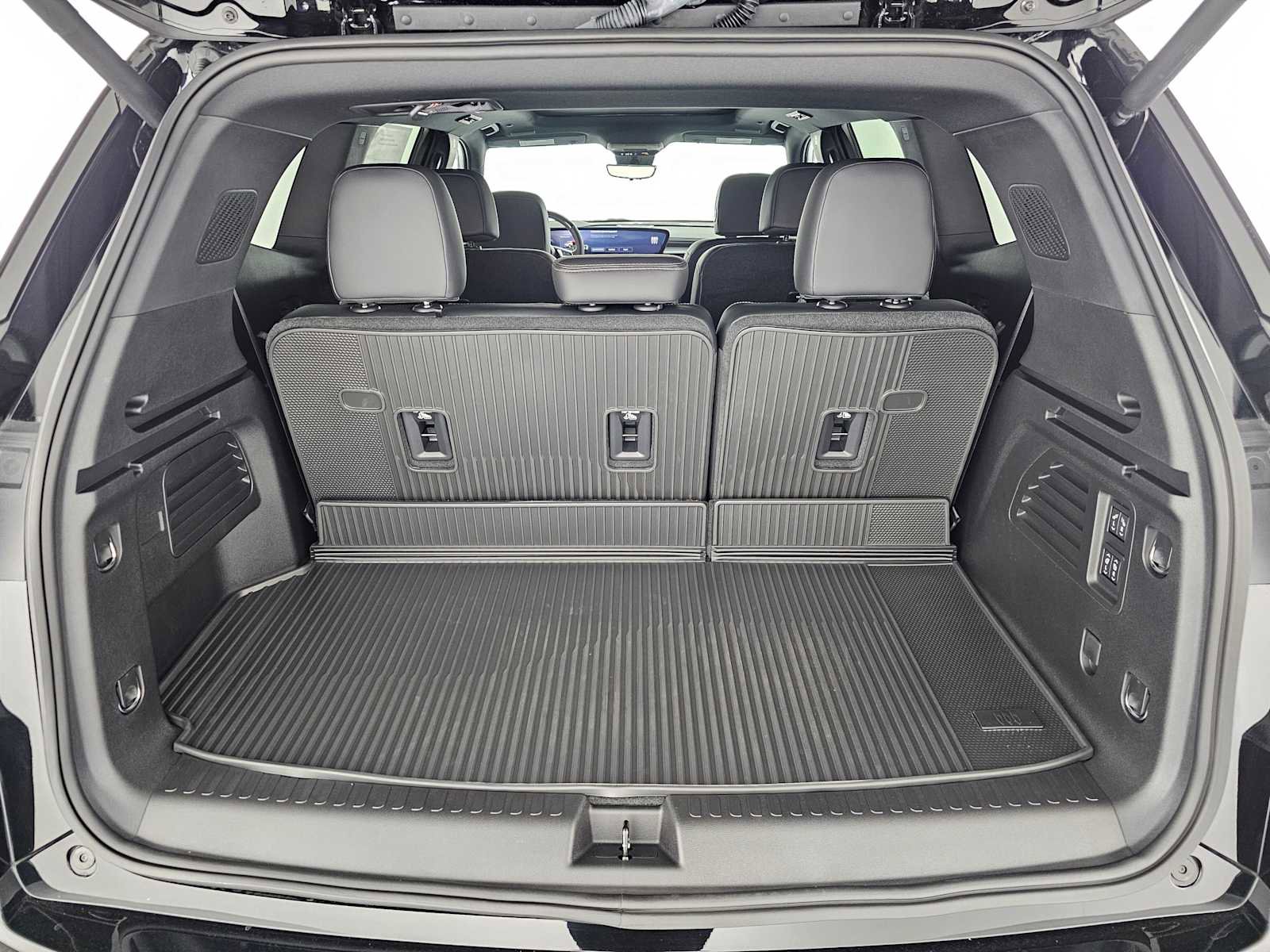 New 2026 Buick Enclave Sport Touring w/ Super Cruise Package image 15