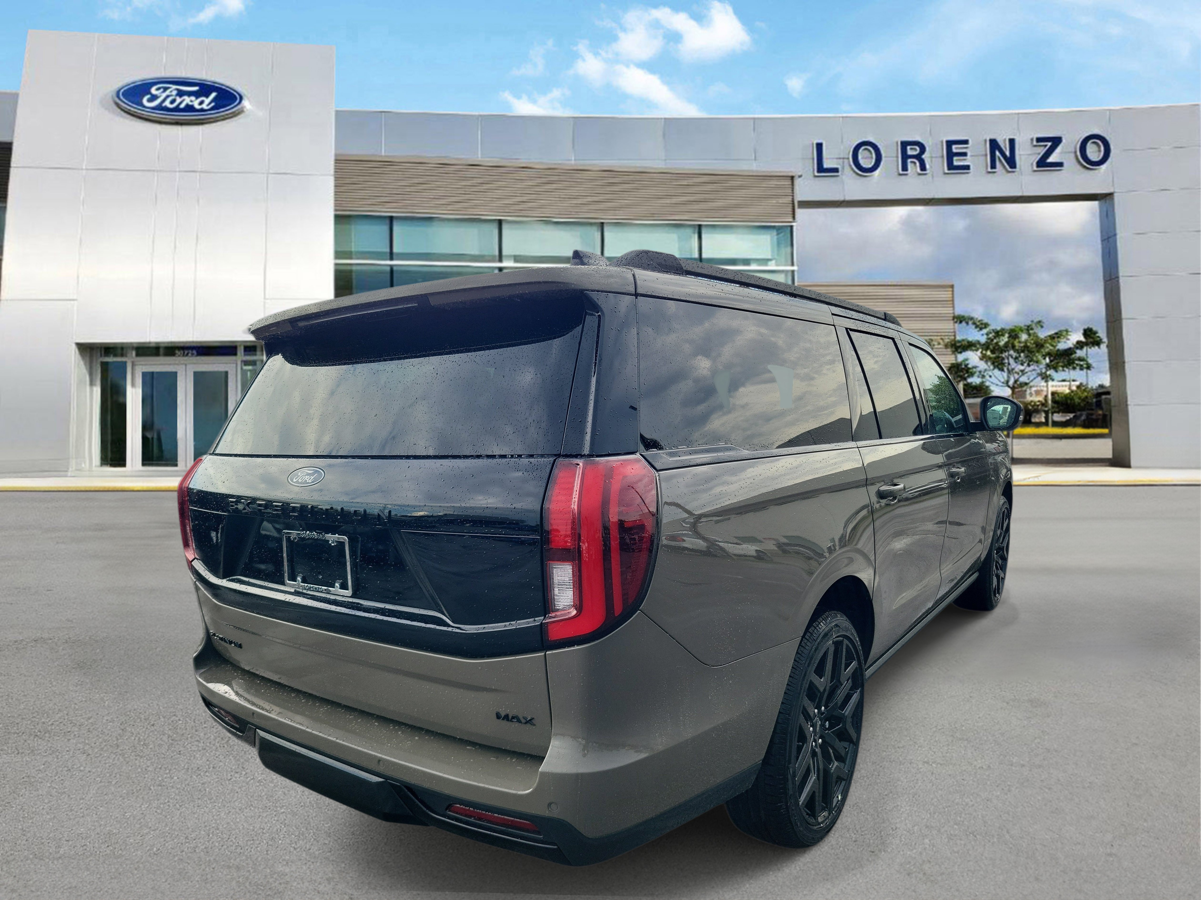 New 2027 Ford Expedition Max Platinum w/ Stealth Performance Package AWD/4WD image 4