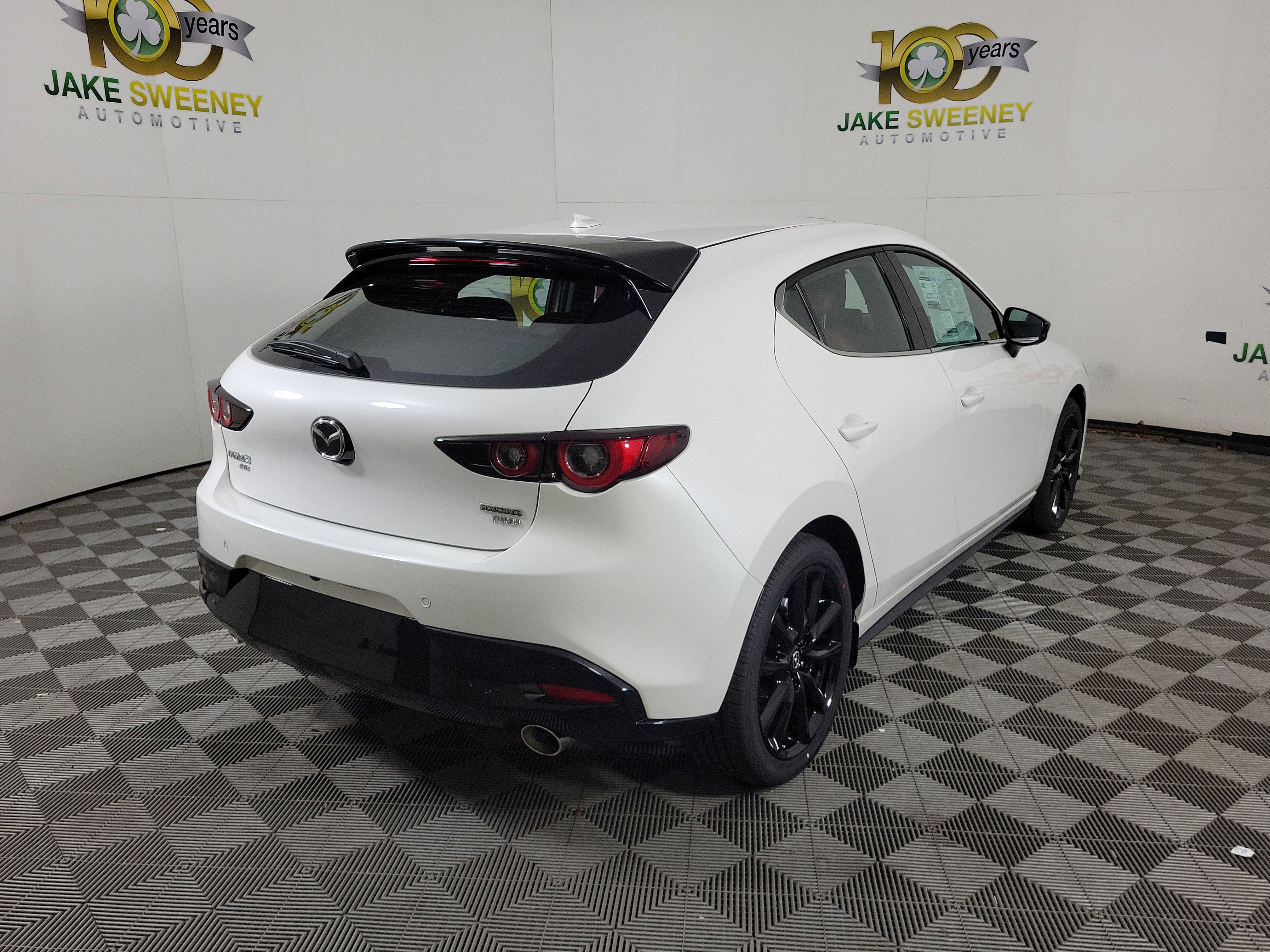 New 2026 MAZDA MAZDA3 Hatchback w/Premium Plus Pkg AWD/4WD image 9