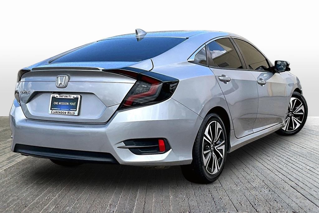 Used 2017 Honda Civic EX-L image 9