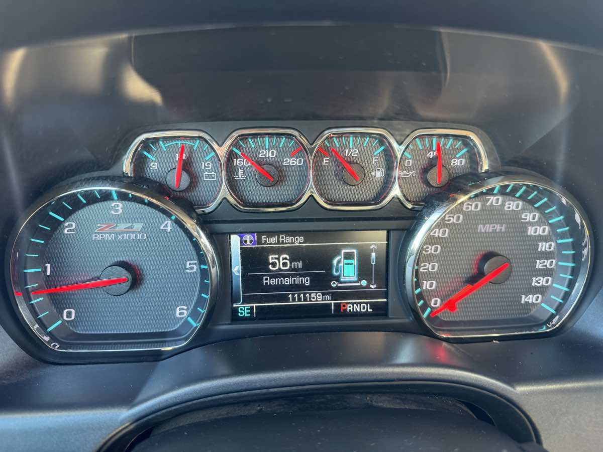 Used 2018 Chevrolet Silverado 1500 LT w/ All Star Edition AWD/4WD image 28