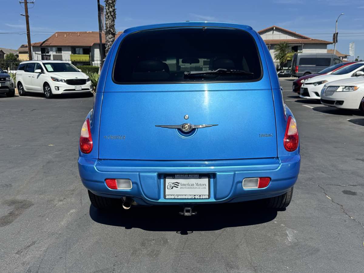 Used 2008 Chrysler PT Cruiser Touring FWD image 3
