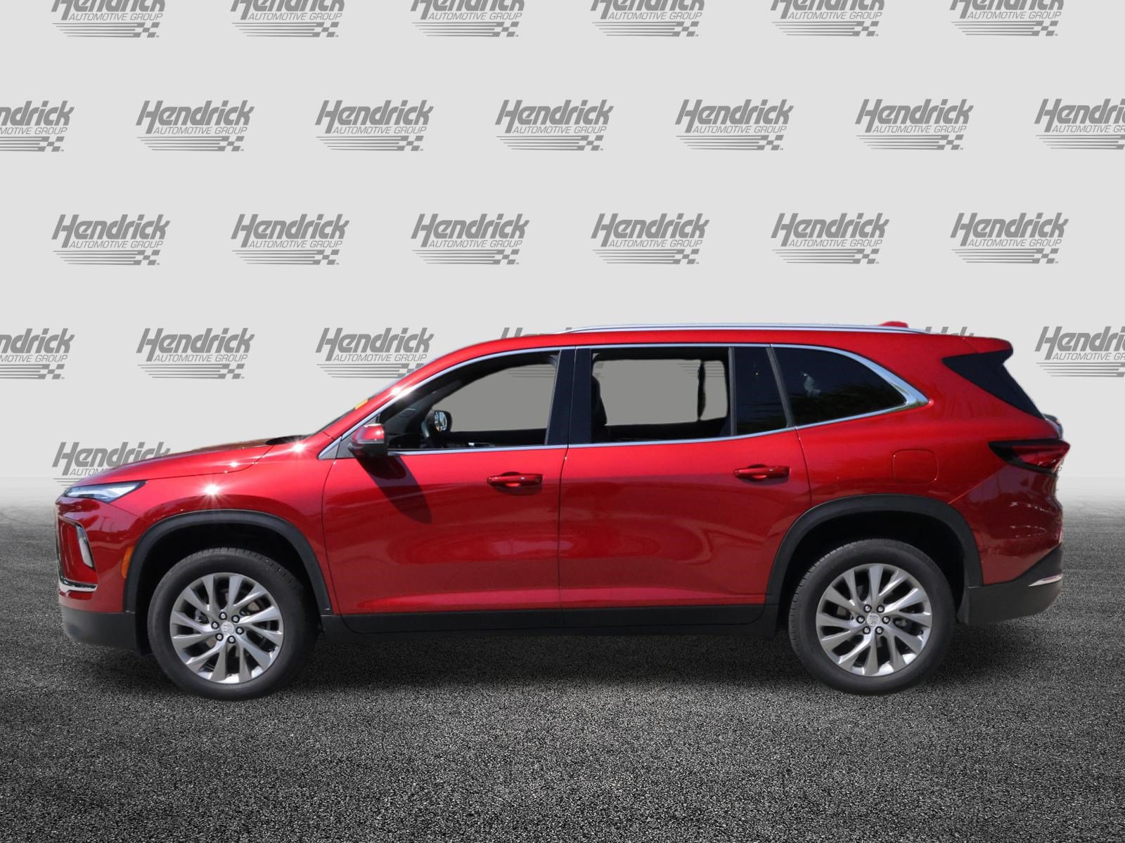 Used 2026 Buick Enclave Preferred w/ Power Package FWD image 6