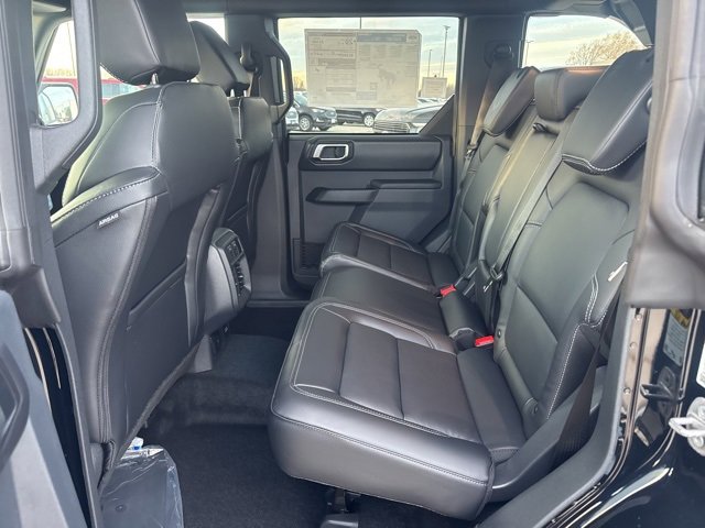 New 2025 Ford Bronco Outer Banks image 10