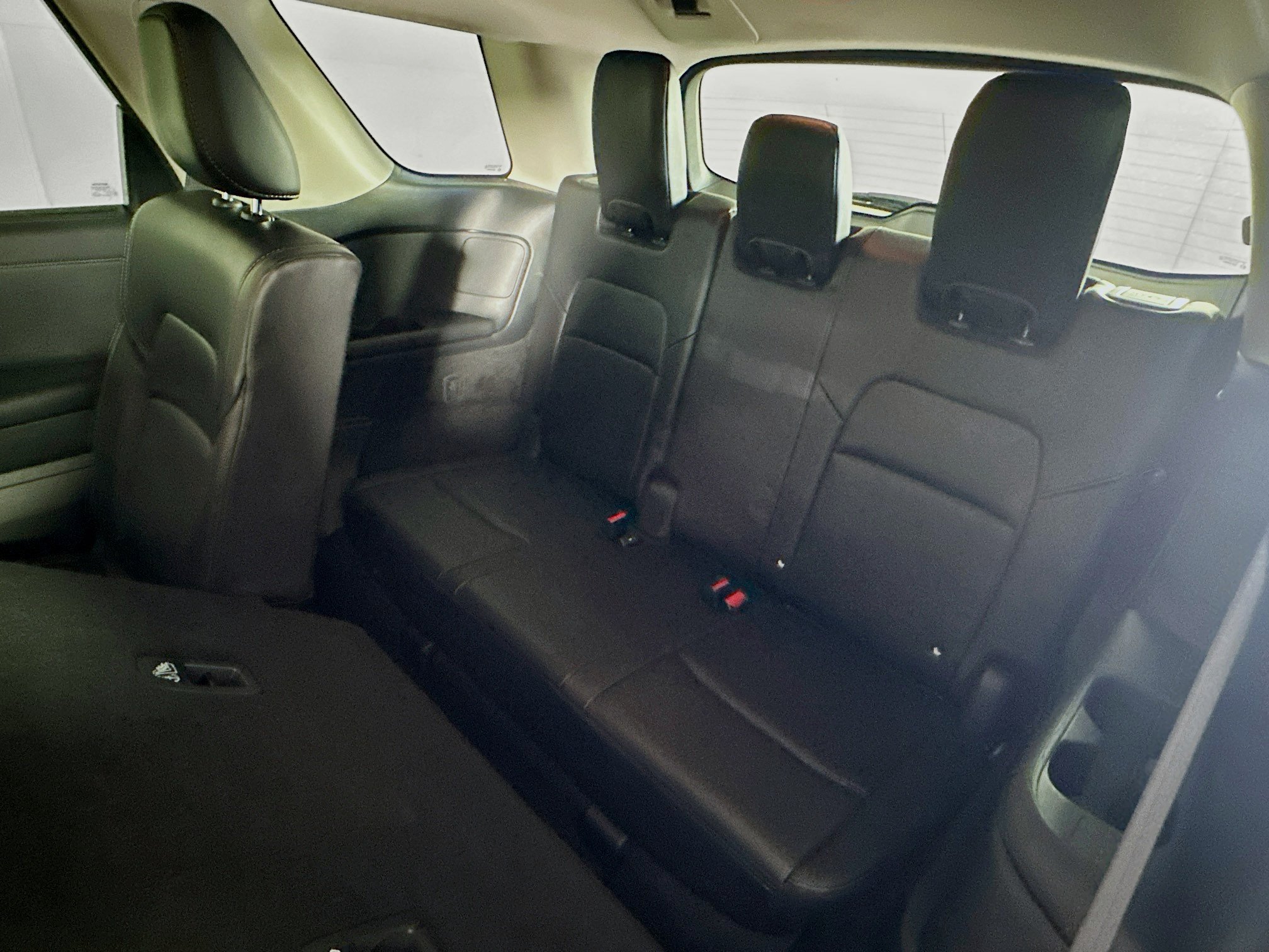 Used 2023 Nissan Pathfinder SL FWD image 30