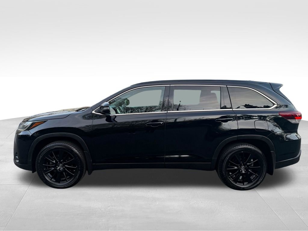 Used 2019 Toyota Highlander SE AWD/4WD video 2