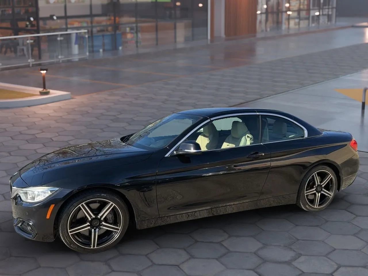 Used 2016 BMW 435i Convertible RWD image 3