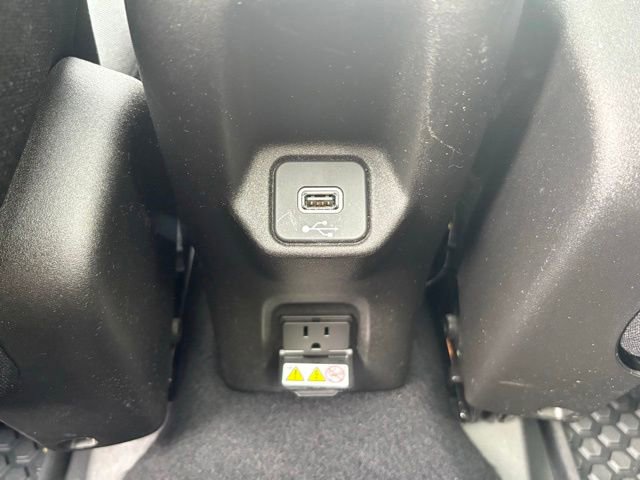 Used 2021 Jeep Renegade Latitude w/ Convenience Group FWD image 23