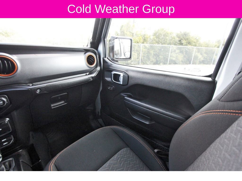 Used 2022 Jeep Gladiator Mojave w/ Cold Weather Group image 10