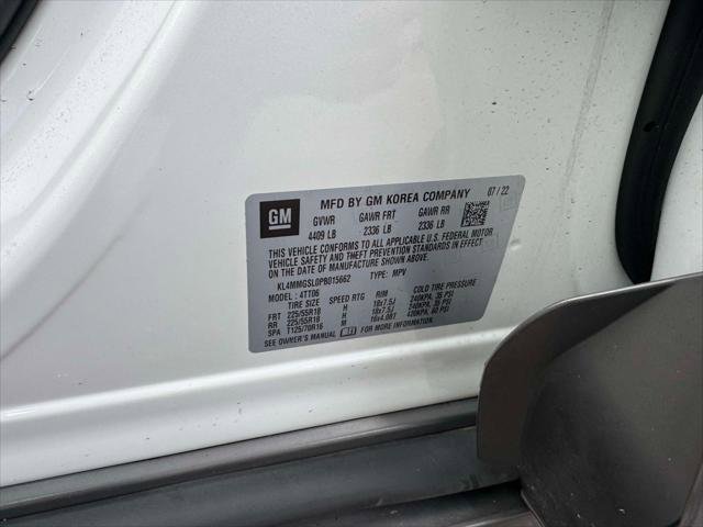 Used 2023 Buick Encore GX Essence w/ Experience Buick Package image 10