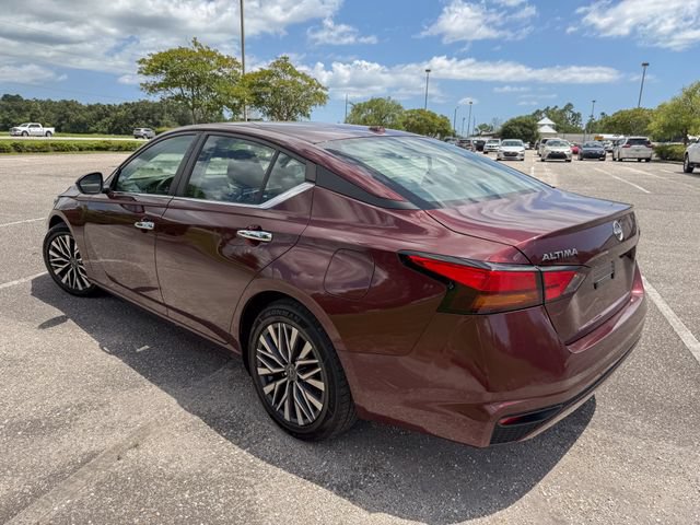 Used 2023 Nissan Altima 2.5 SV FWD image 6