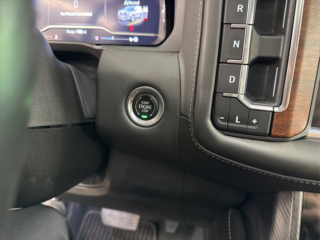 Used 2023 GMC Yukon Denali Ultimate image 38