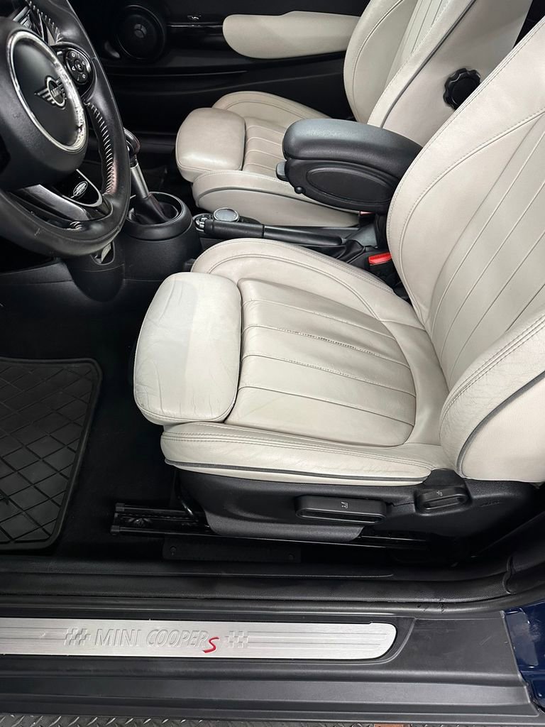 Used 2019 MINI Cooper S image 13