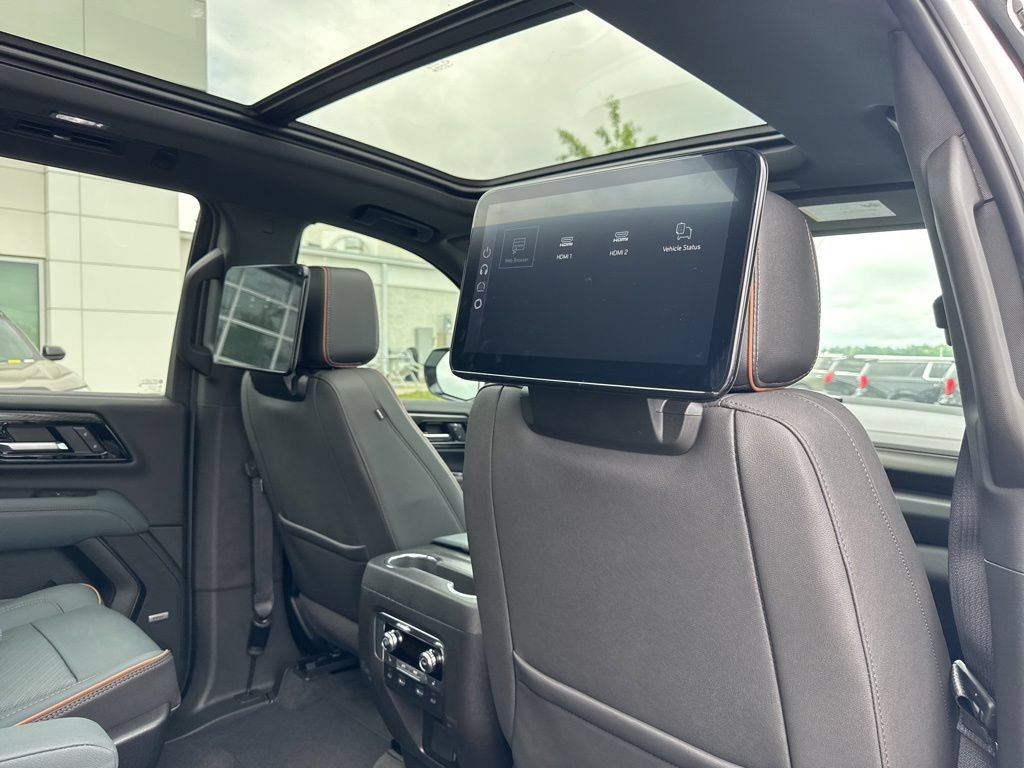 New 2026 GMC Yukon AT4 w/ AT4 Premium Plus Package AWD/4WD image 28