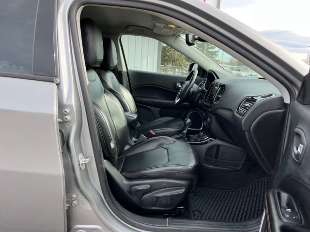 Used 2019 Jeep Compass Limited image 29