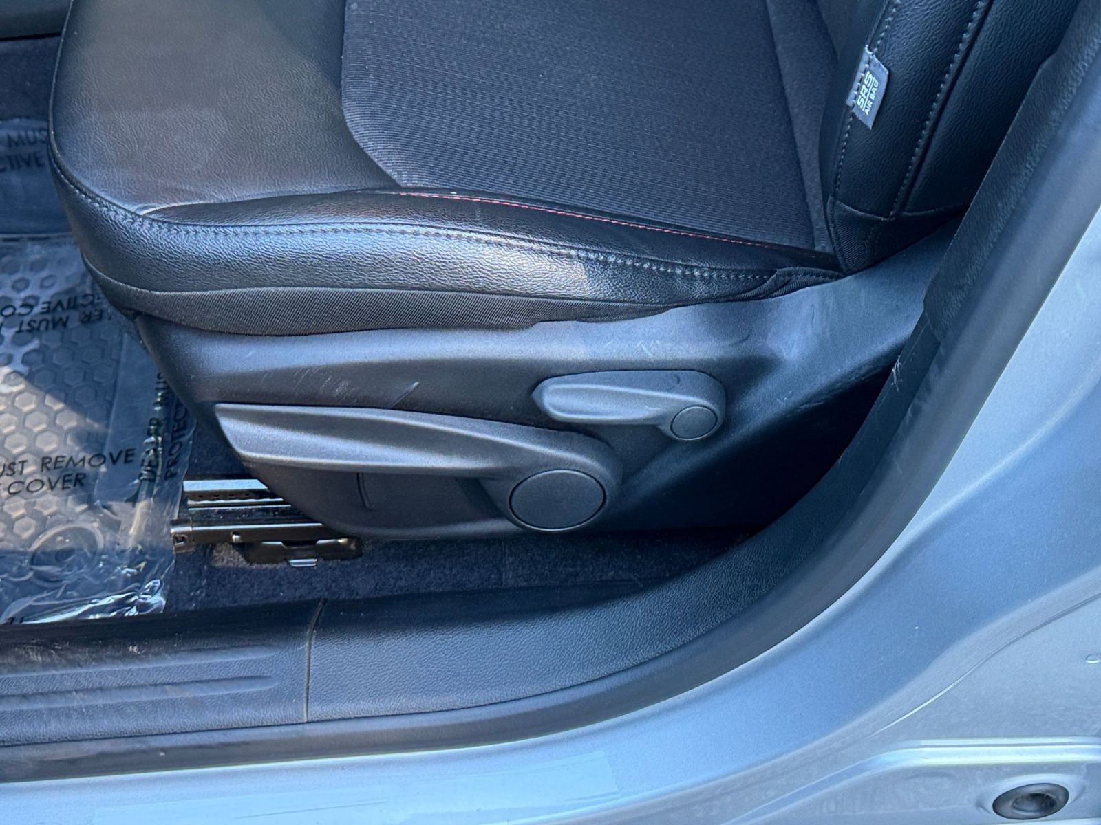 Used 2025 Jeep Compass Trailhawk image 23