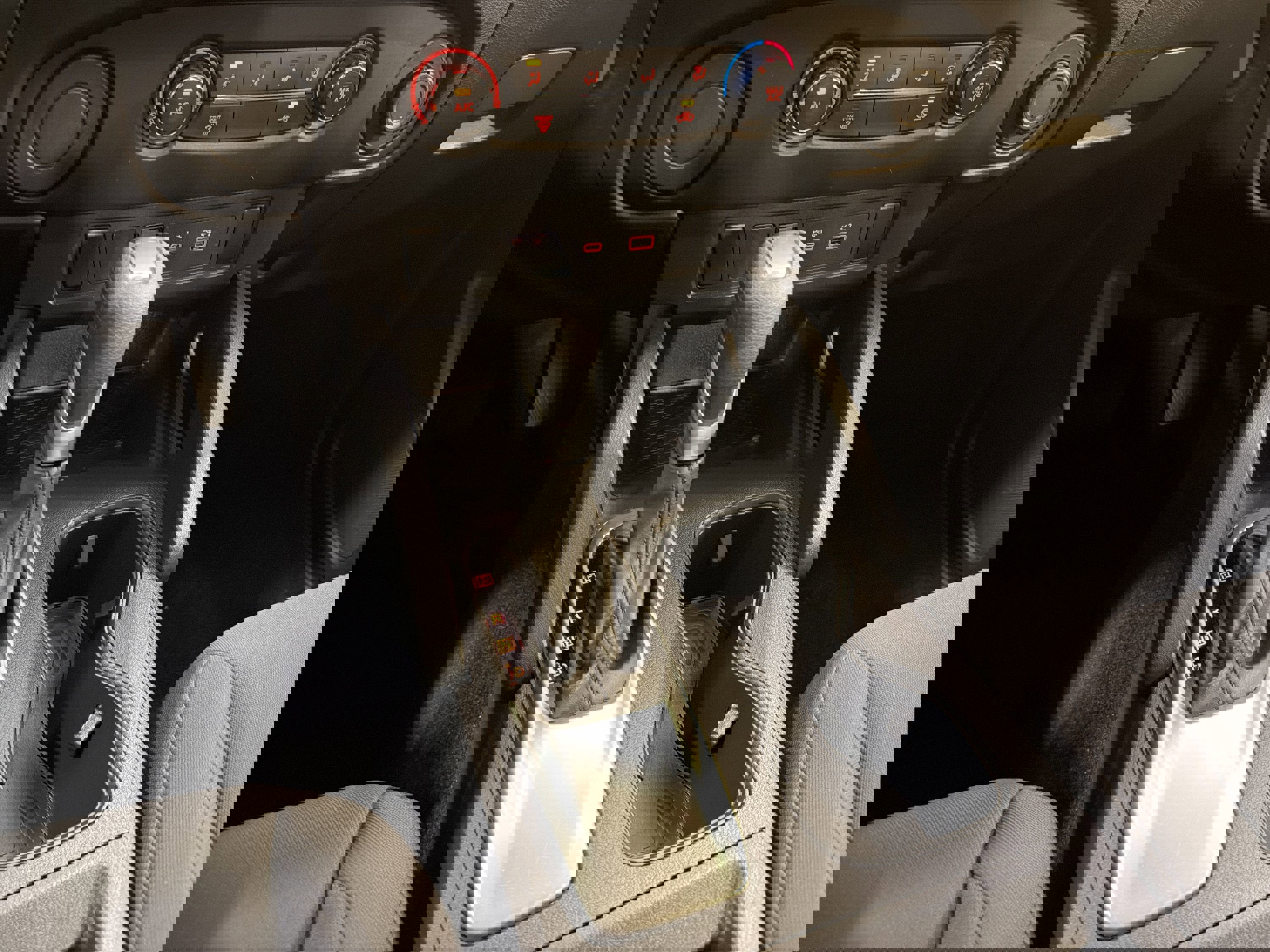 Used 2022 Nissan Frontier S w/ Technology Package image 20