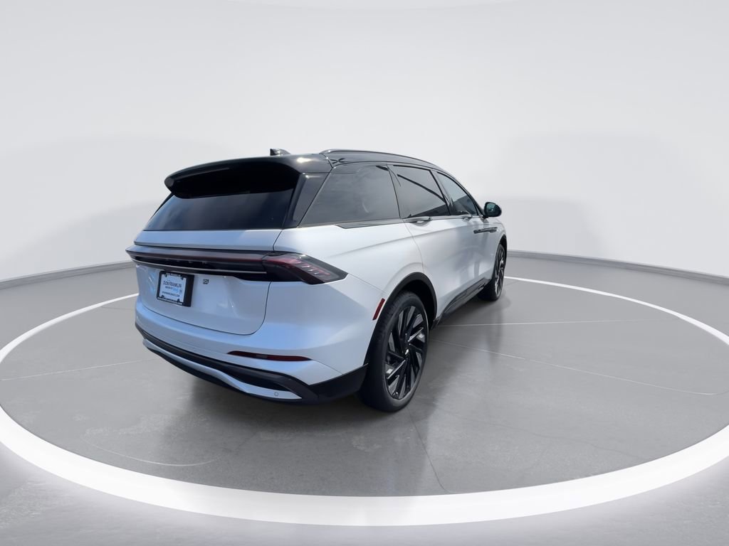 New 2026 Lincoln Nautilus Reserve AWD/4WD image 8