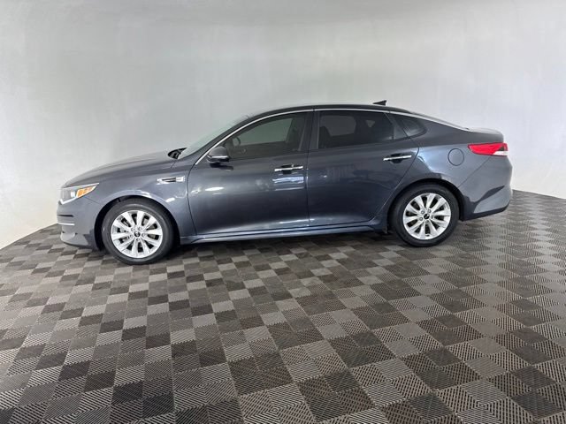 Used 2017 Kia Optima LX w/ Option Group 014 FWD image 11