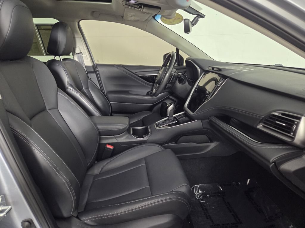 Used 2022 Subaru Outback Limited AWD/4WD image 31