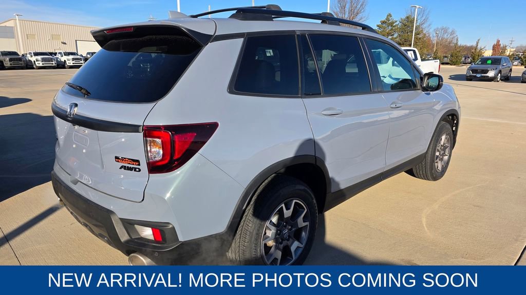 Certified 2022 Honda Passport TrailSport image 5