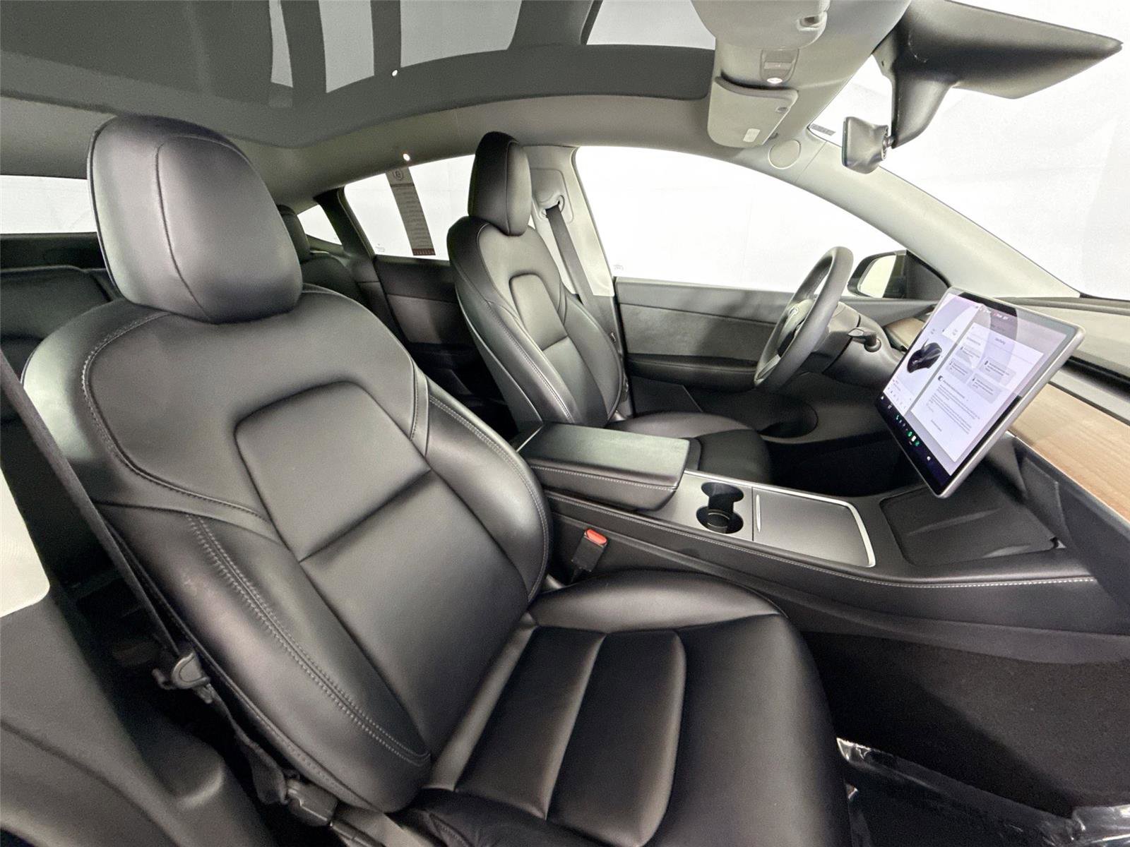 Used 2021 Tesla Model Y Long Range image 38