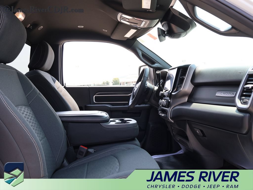 Used 2025 RAM 2500 Big Horn AWD/4WD image 8