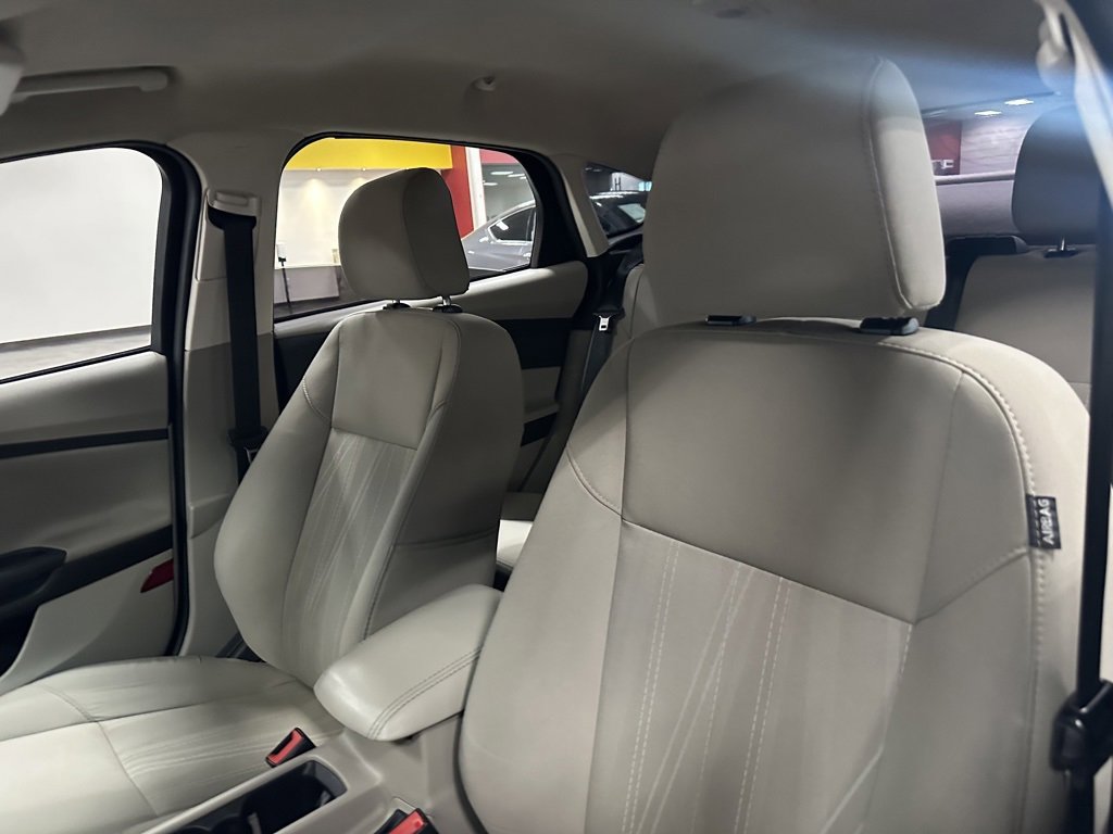 Used 2017 Ford Focus SE image 16