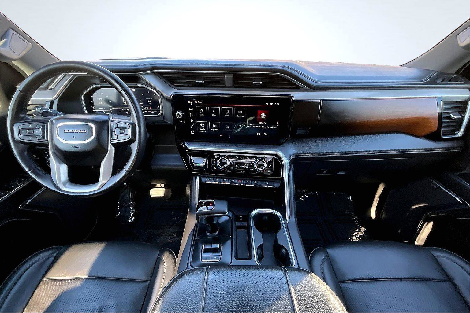 Used 2023 GMC Sierra 1500 Denali AWD/4WD image 17