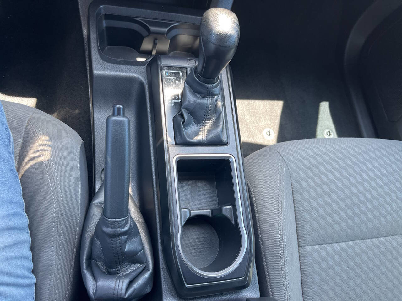 Used 2022 Toyota Tacoma SR image 24