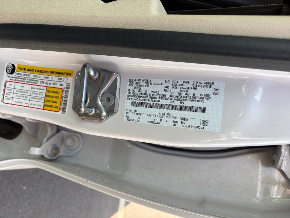 Used 2015 Lincoln MKC FWD w/ Equipment Group 102A Reserve image 39