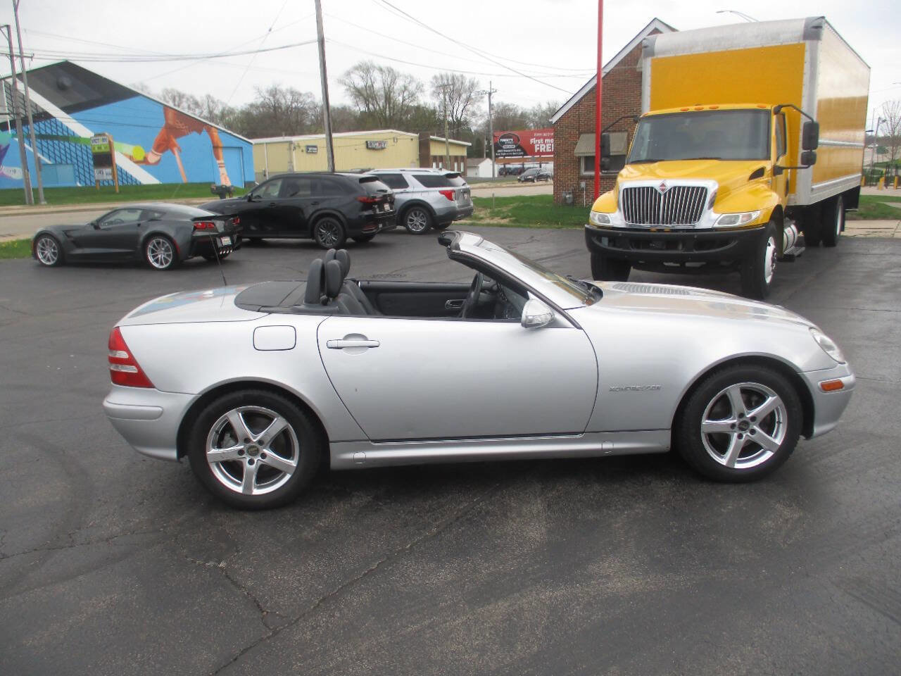 Used 2004 Mercedes-Benz SLK 230 image 9