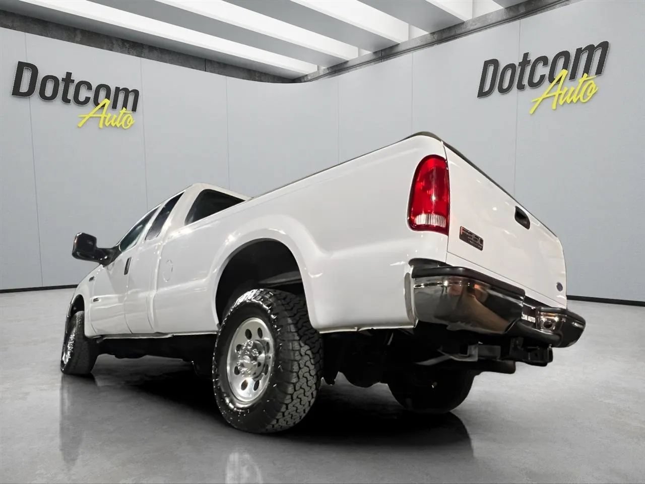 Used 2006 Ford F350 XLT AWD/4WD image 8