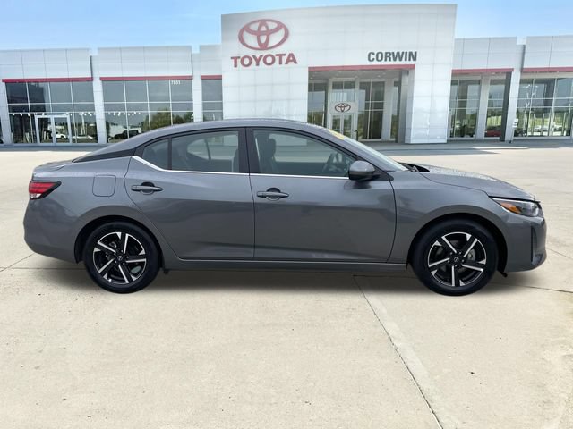 Used 2025 Nissan Sentra SV FWD image 6
