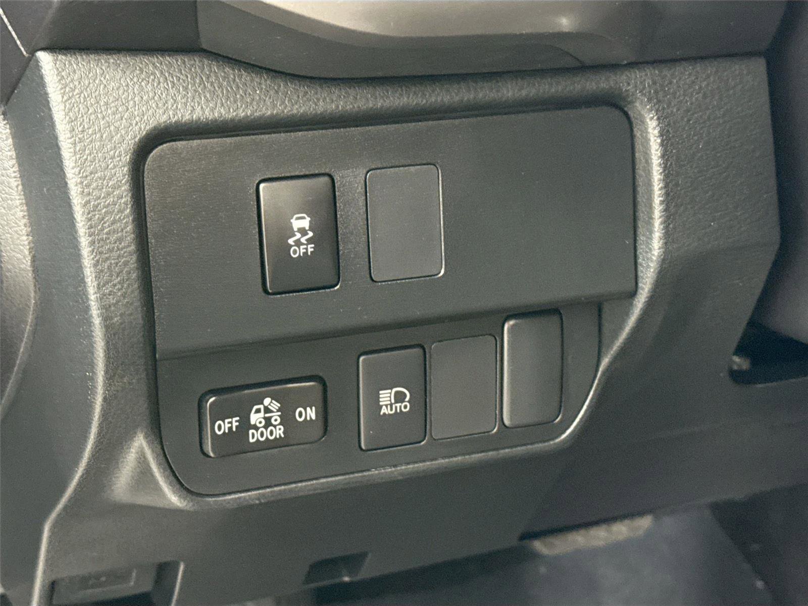Certified 2023 Toyota Tacoma SR5 w/ SR5 Appearance Package image 14