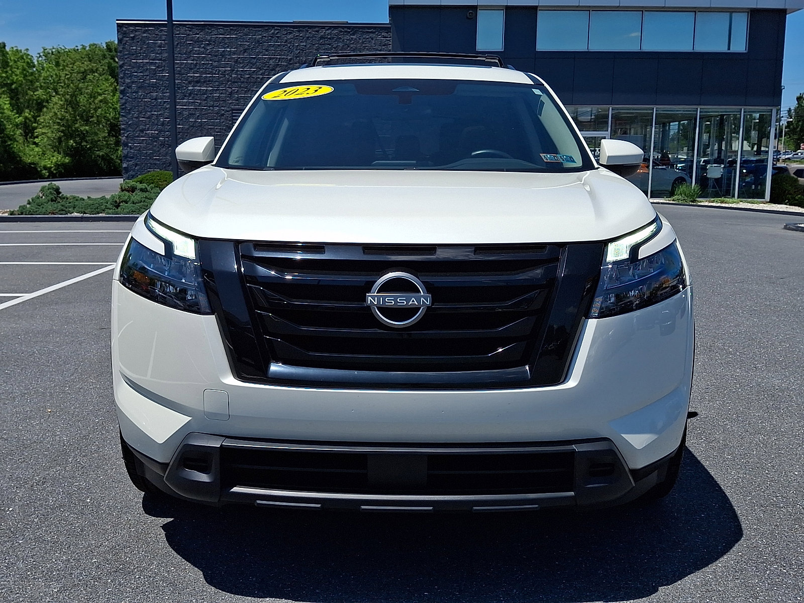 Certified 2023 Nissan Pathfinder SV w/ SV Premium Package AWD/4WD video 2