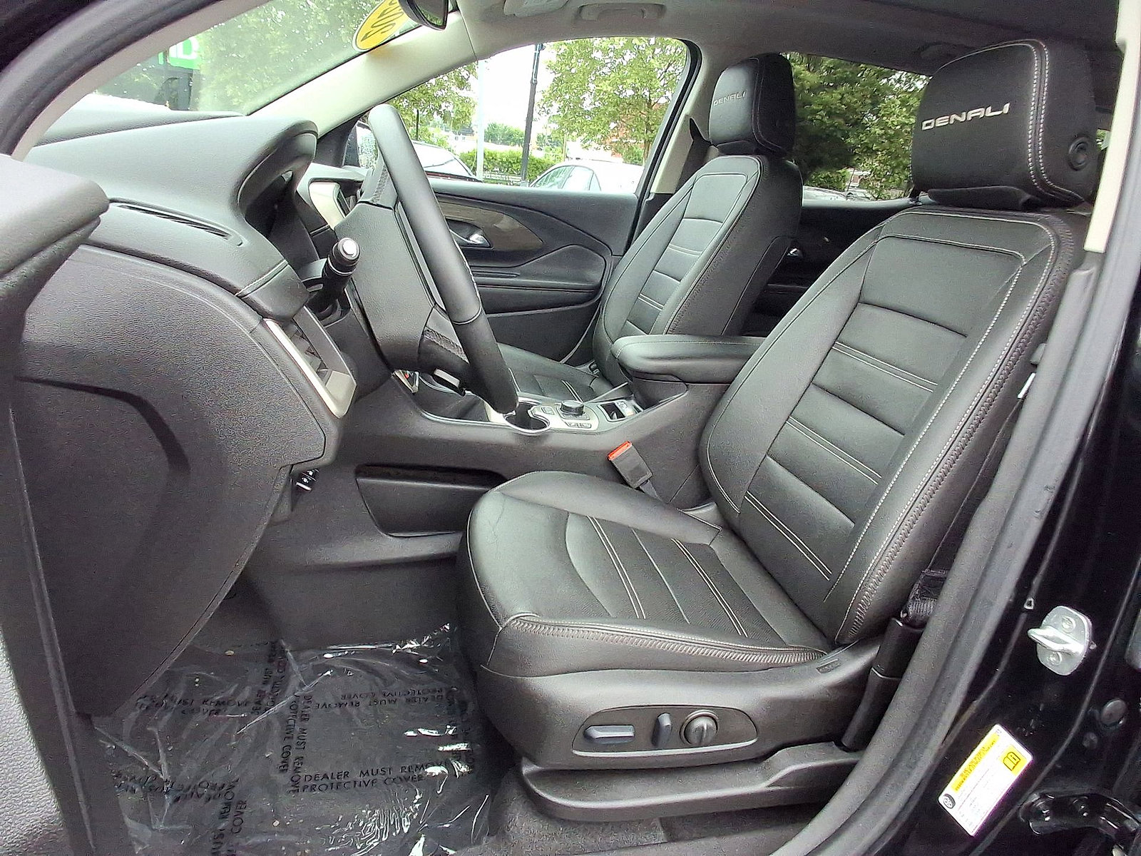 Used 2023 GMC Terrain Denali image 28