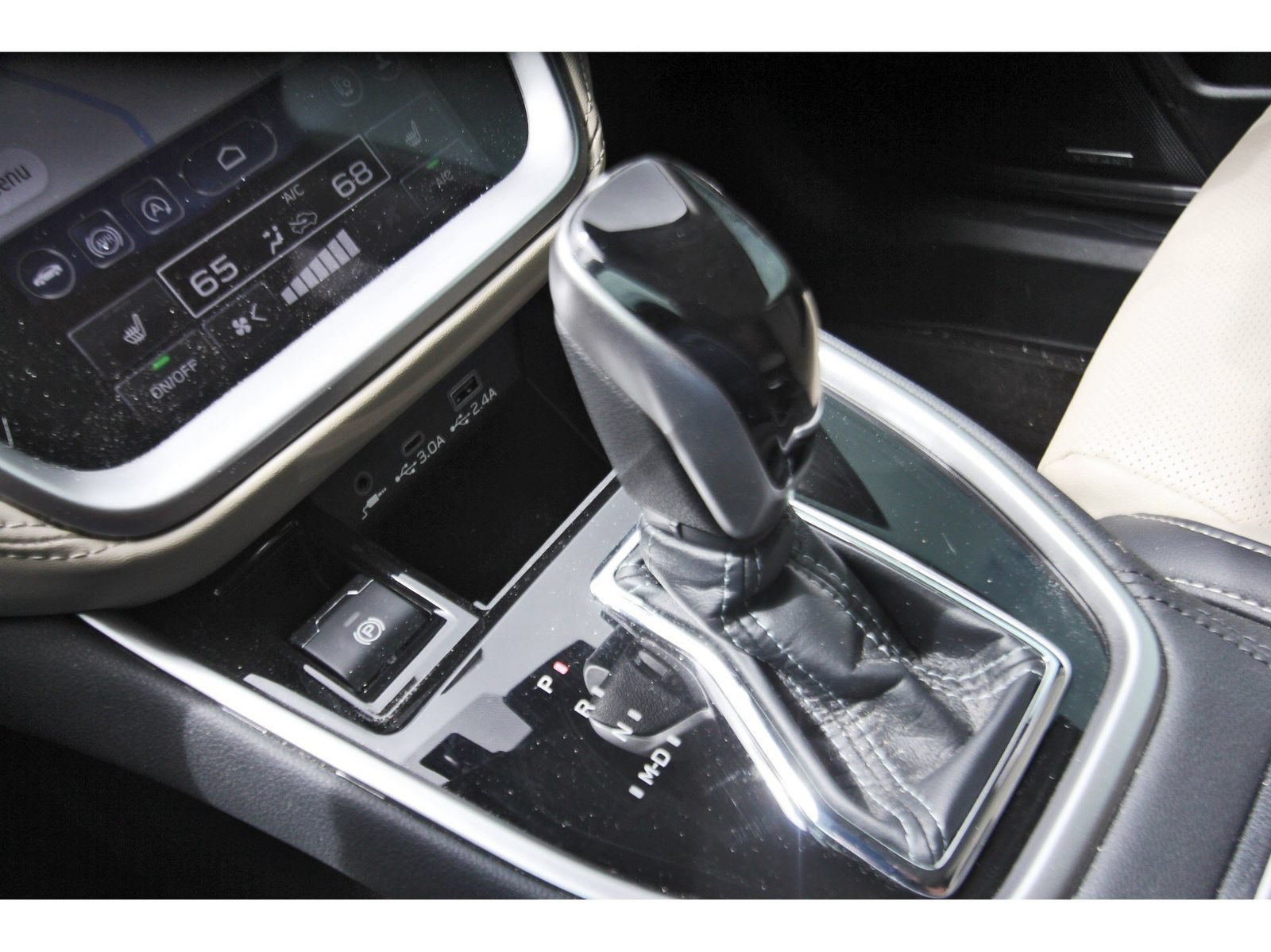 Used 2024 Subaru Outback Limited AWD/4WD image 27