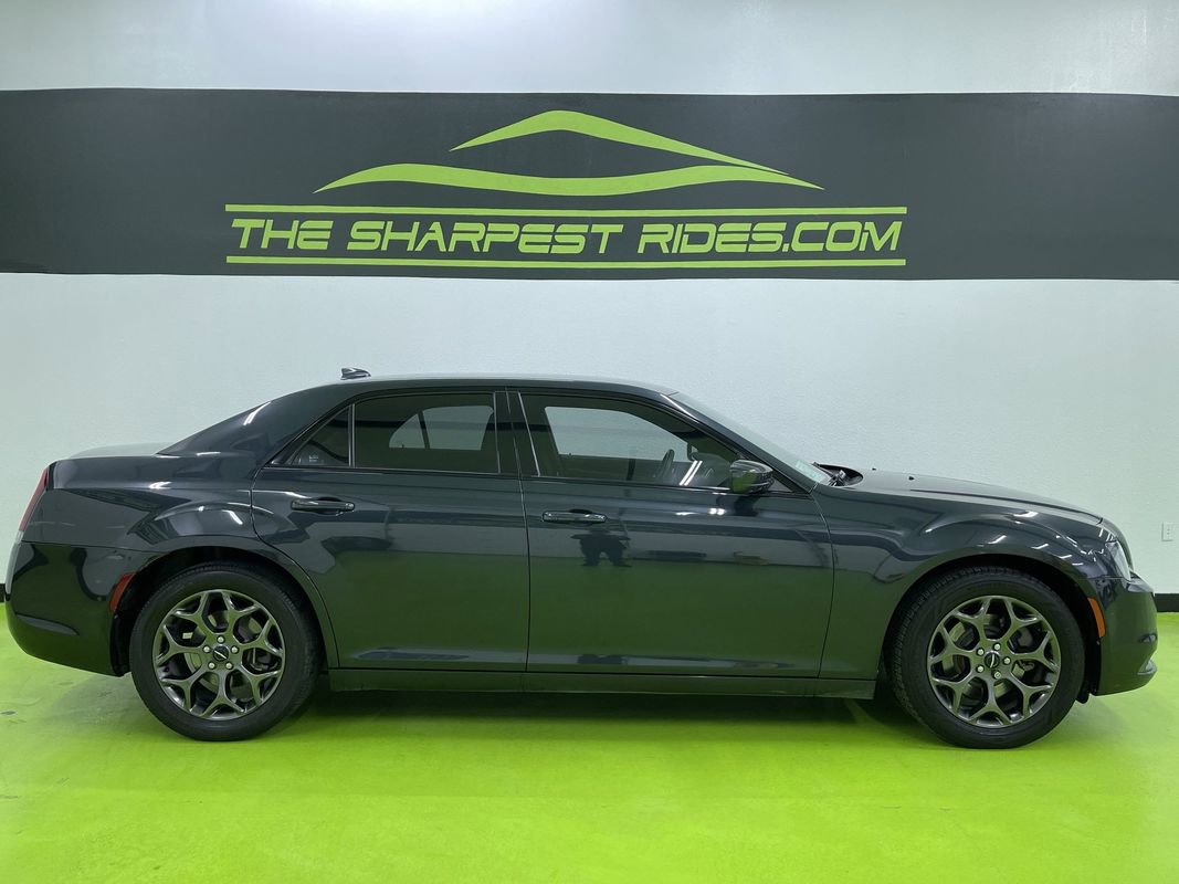 Used 2017 Chrysler 300 S image 11