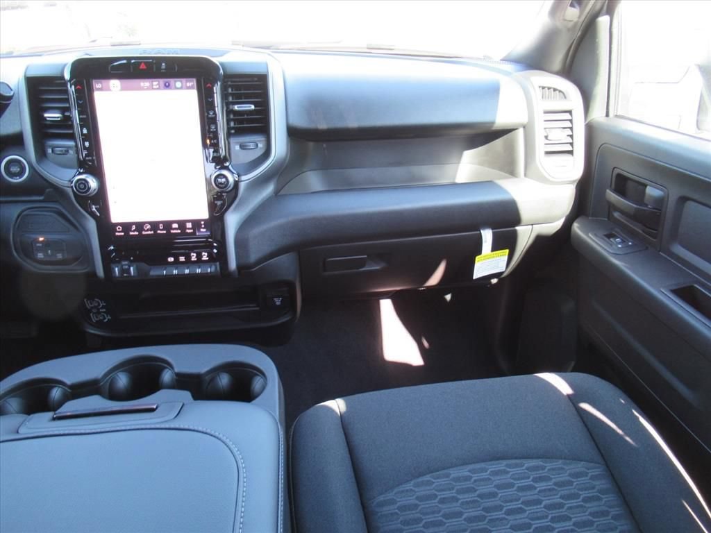 New 2026 RAM 3500 Tradesman AWD/4WD image 16